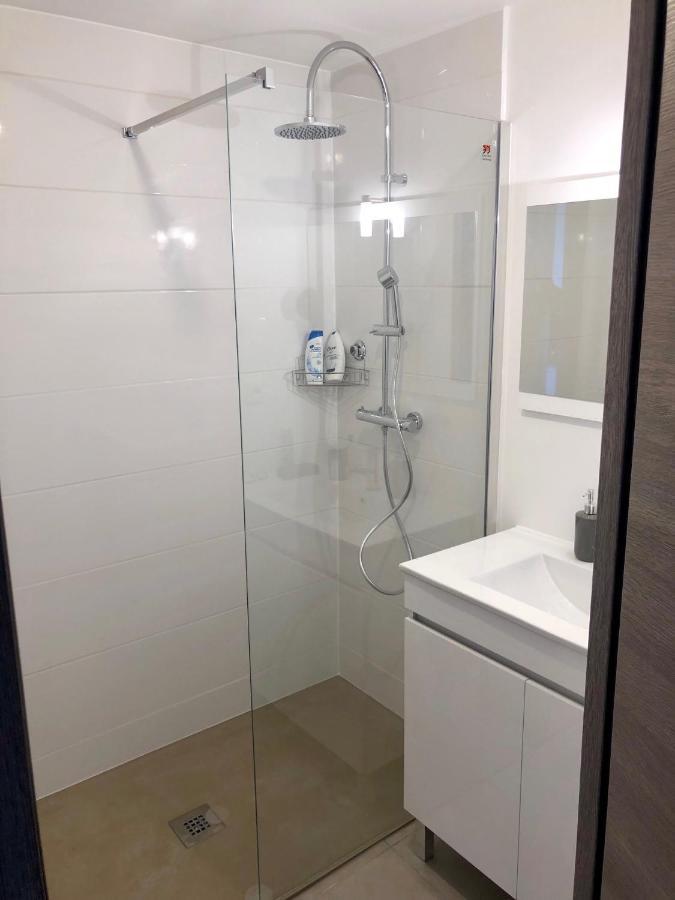 Appartement Neuf, Piscine, Terrasse, Vue Mer. Cannes Dış mekan fotoğraf